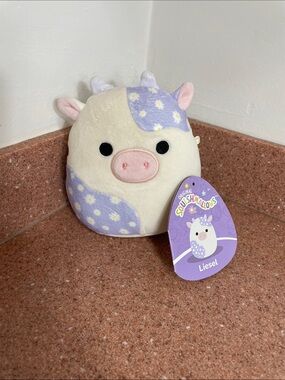 Squishmallows Liesel Plush - Cream & Lavender Floral Cow